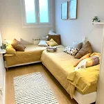 El Solaron Apartment *